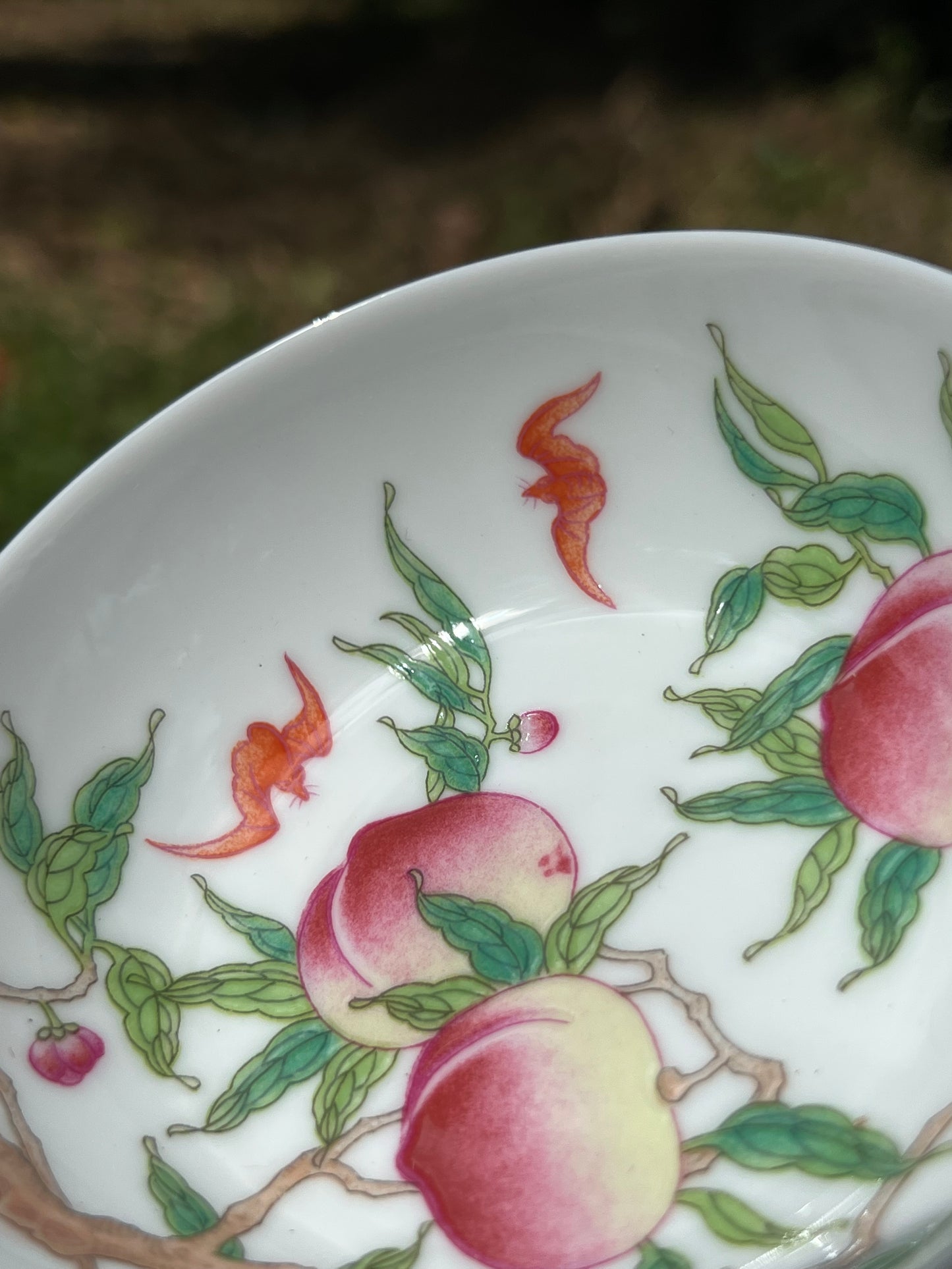 this is Chinese Jingdezhen enaenamel ceramic teacup