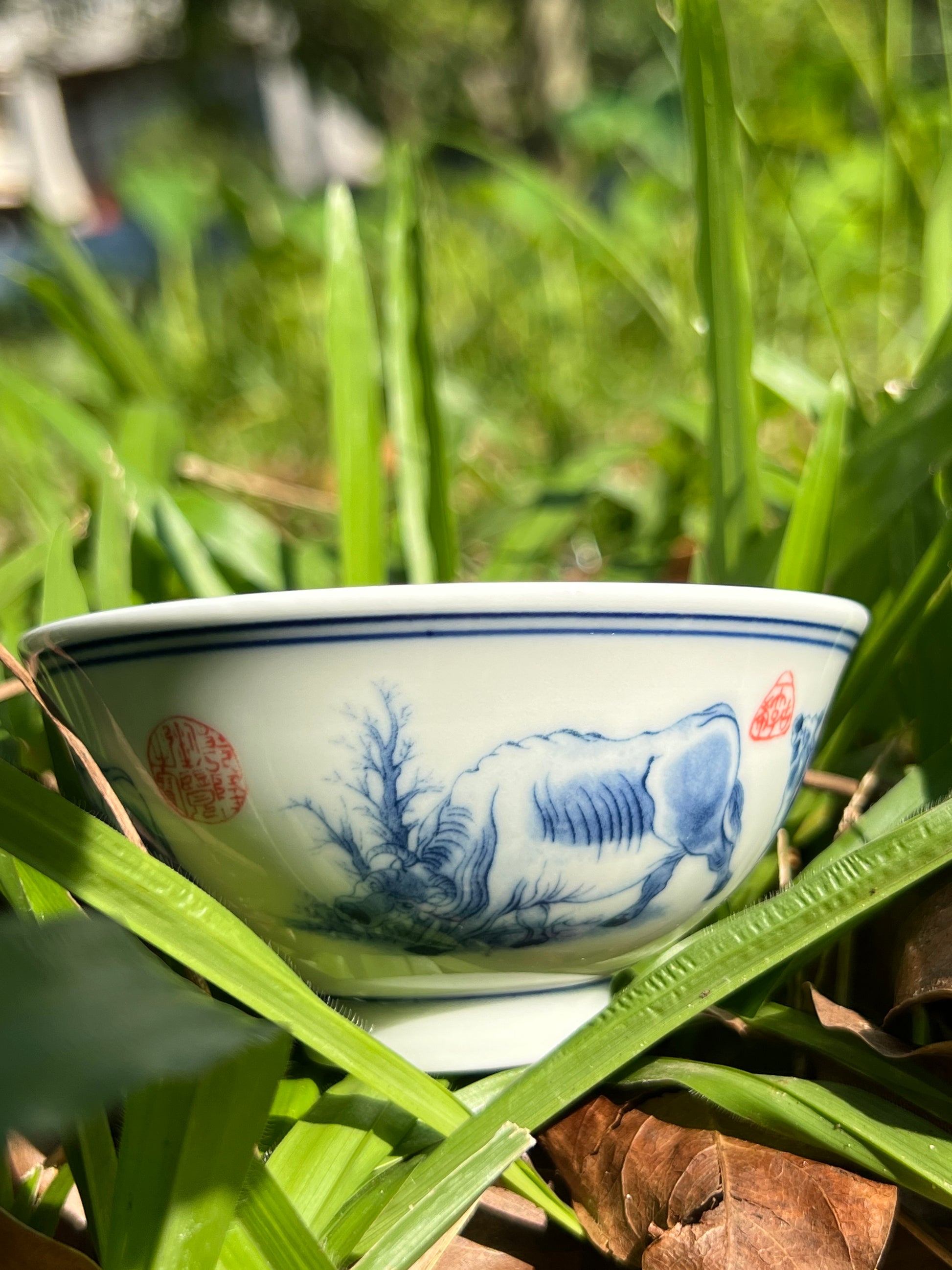 this is Chinese Jingdezhen blue and white porcelain teacup. this is a ceramic teacup