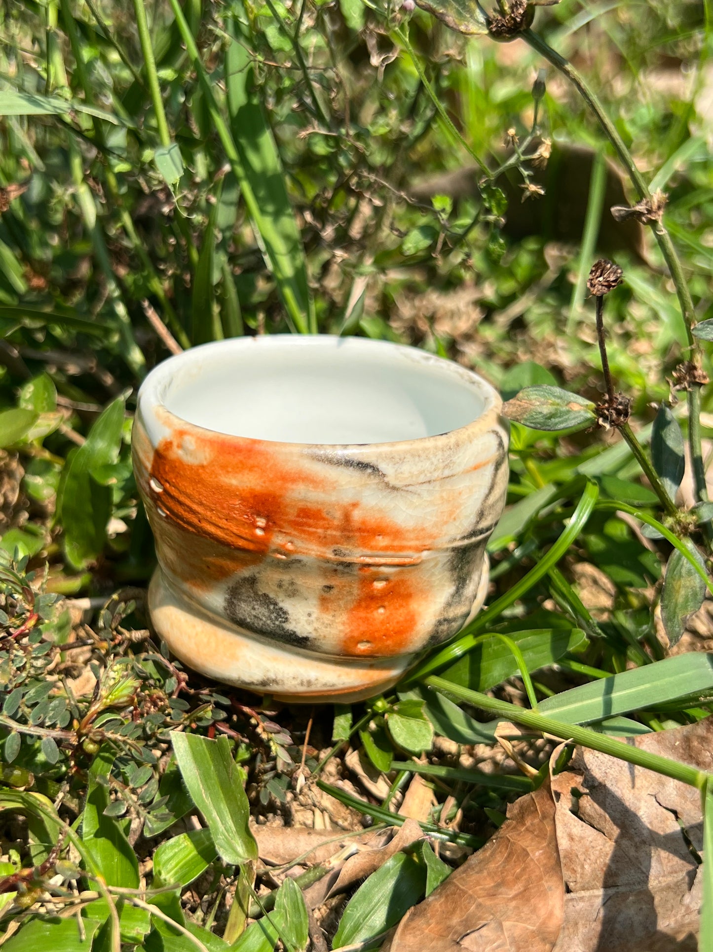 This is a shino ware teacup.this is a shinoyaki teacup