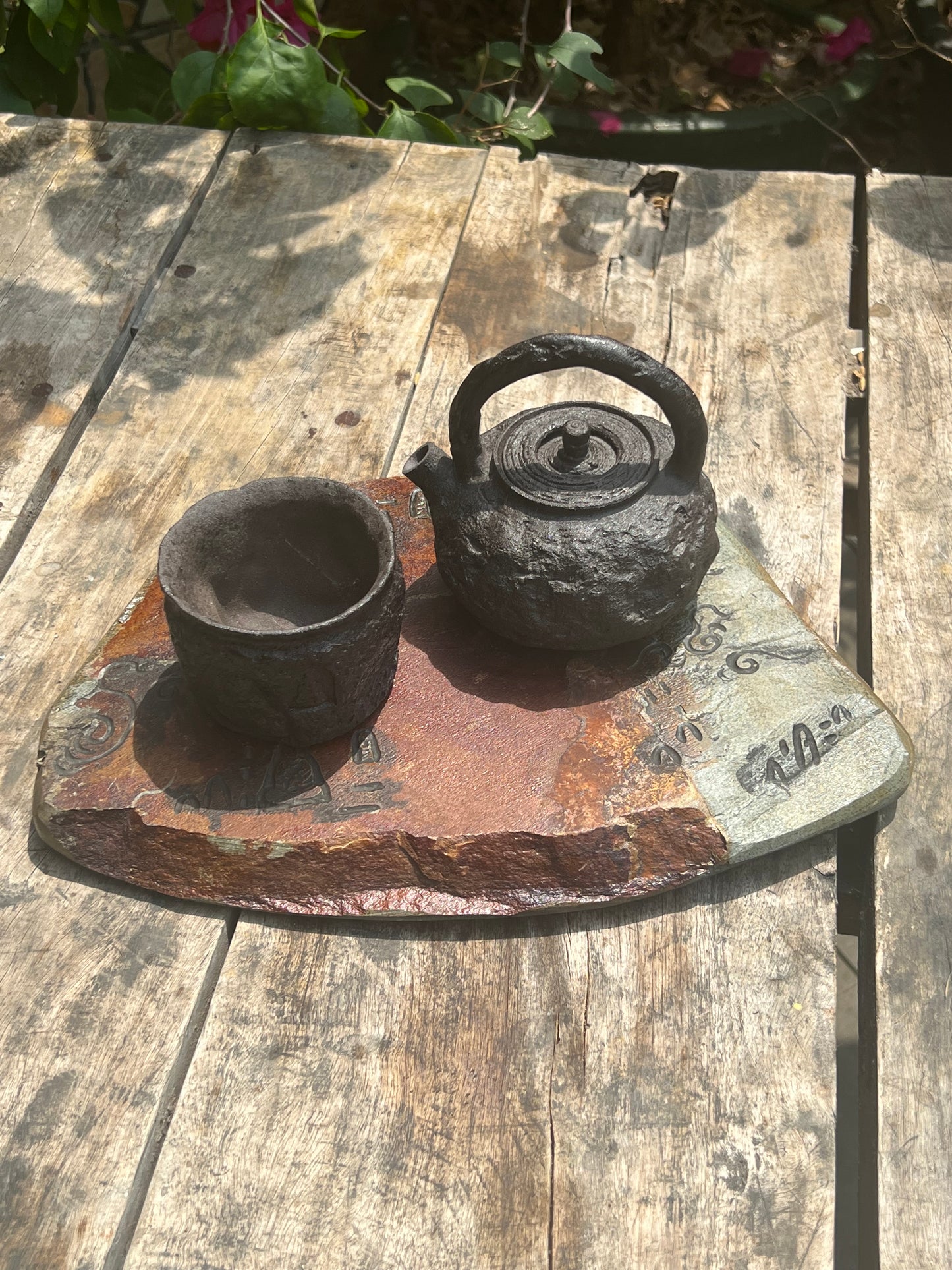 This is an inkstone tea tray tea boat