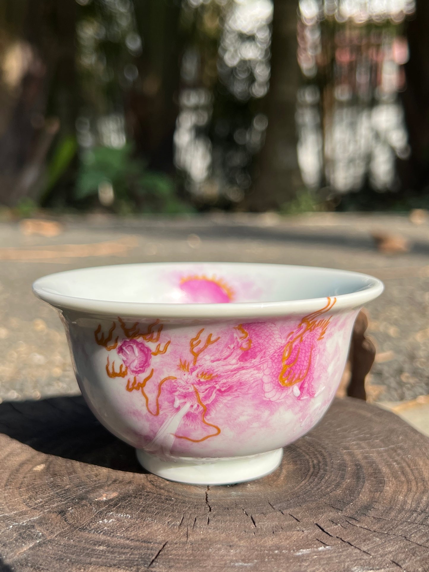 this is a Chinese Jingdezhen ceramic dragon teacup