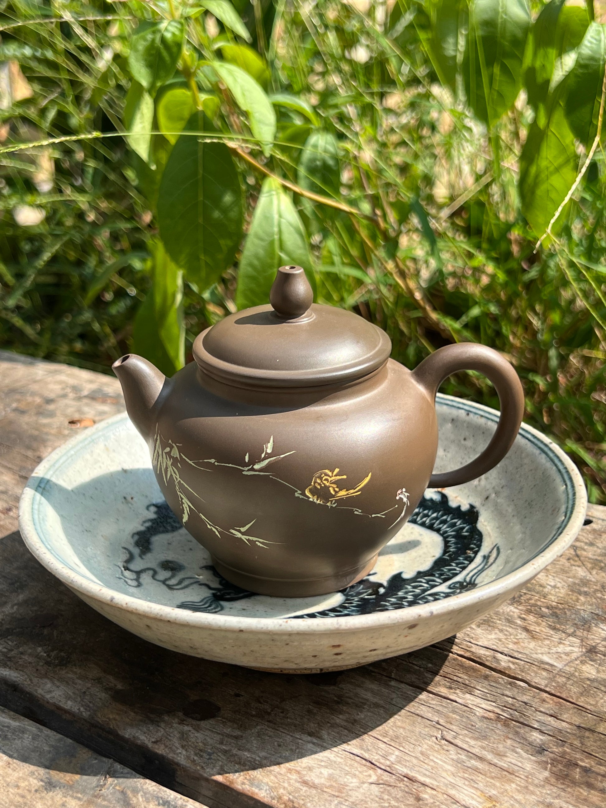 This is a Nixing teapot. this is Chinese Nixing pottery clay teapot