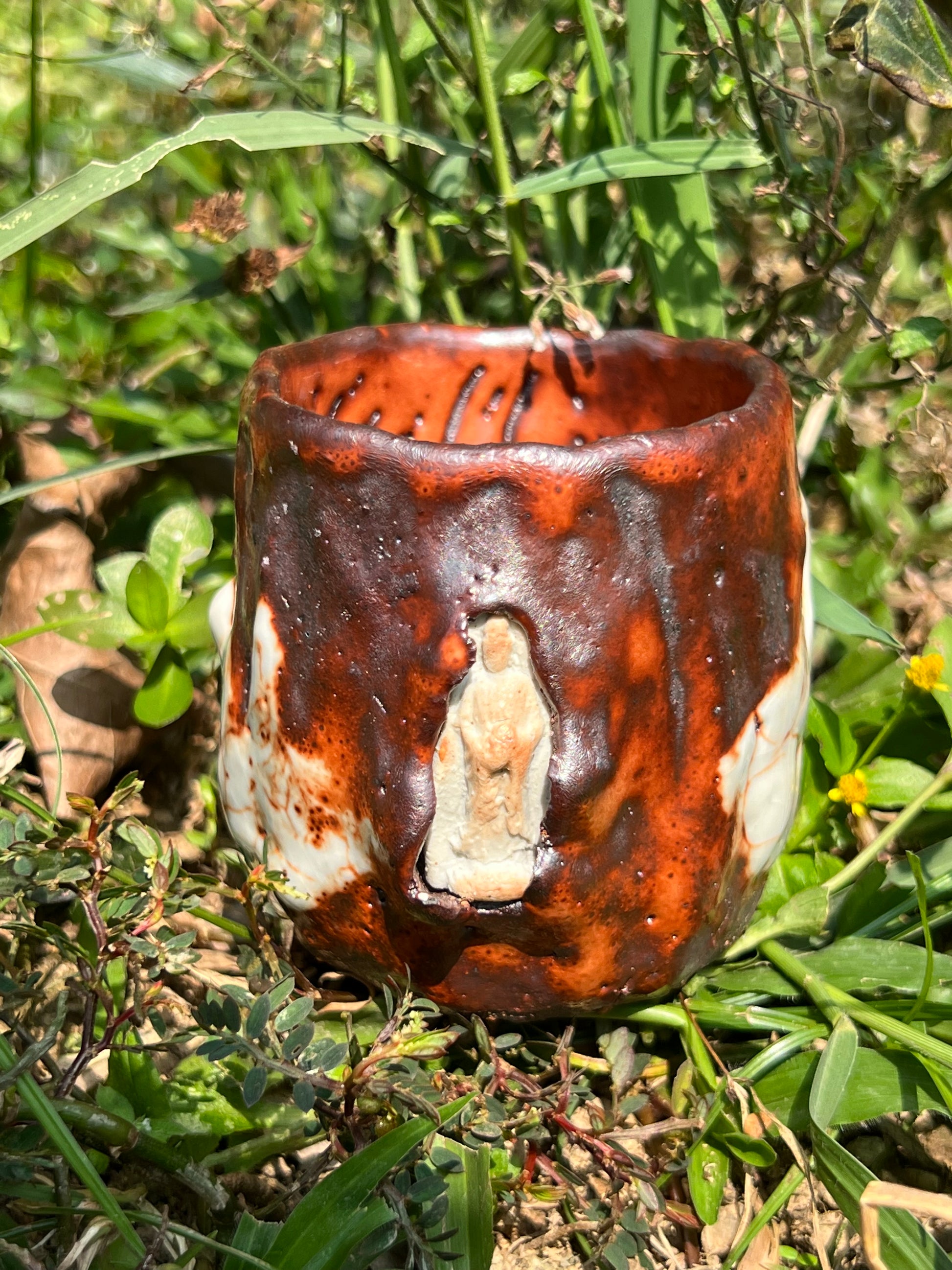 This is a shino ware teacup.this is a shinoyaki teacup