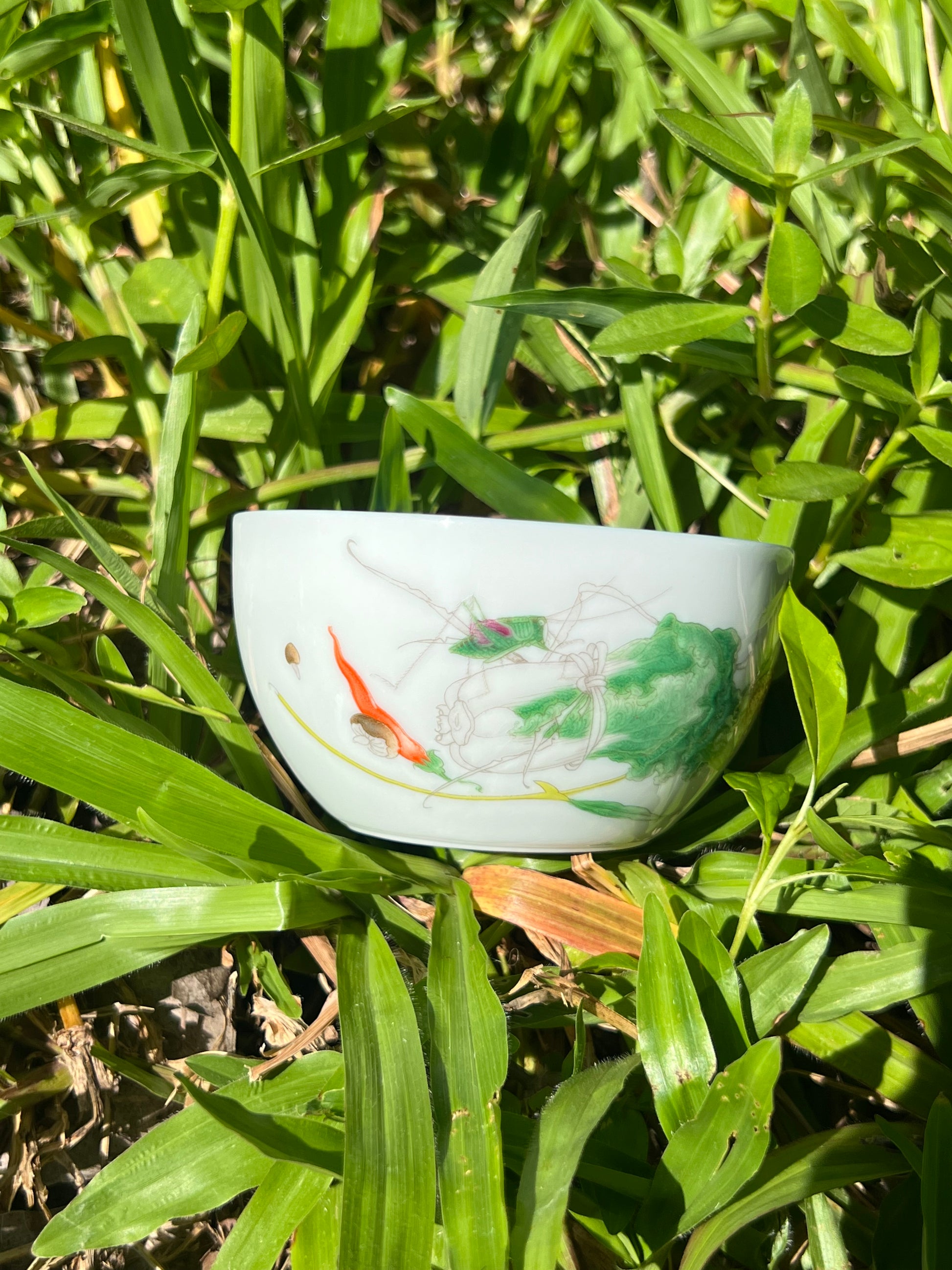 this is Chinese enamel teacup. this is a ceramic teacup