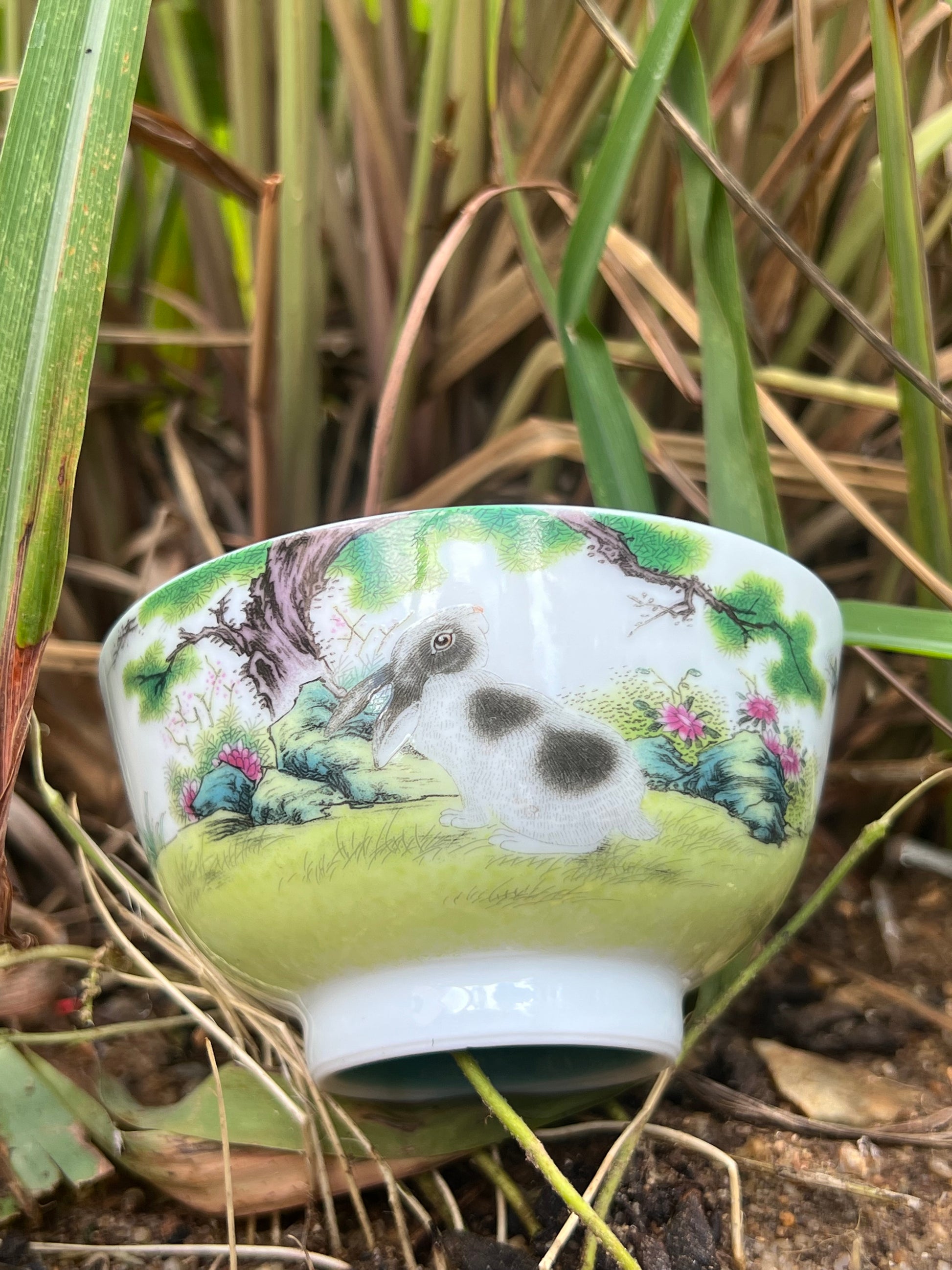 This is a Chinese Jingdezhen enamel  teacup