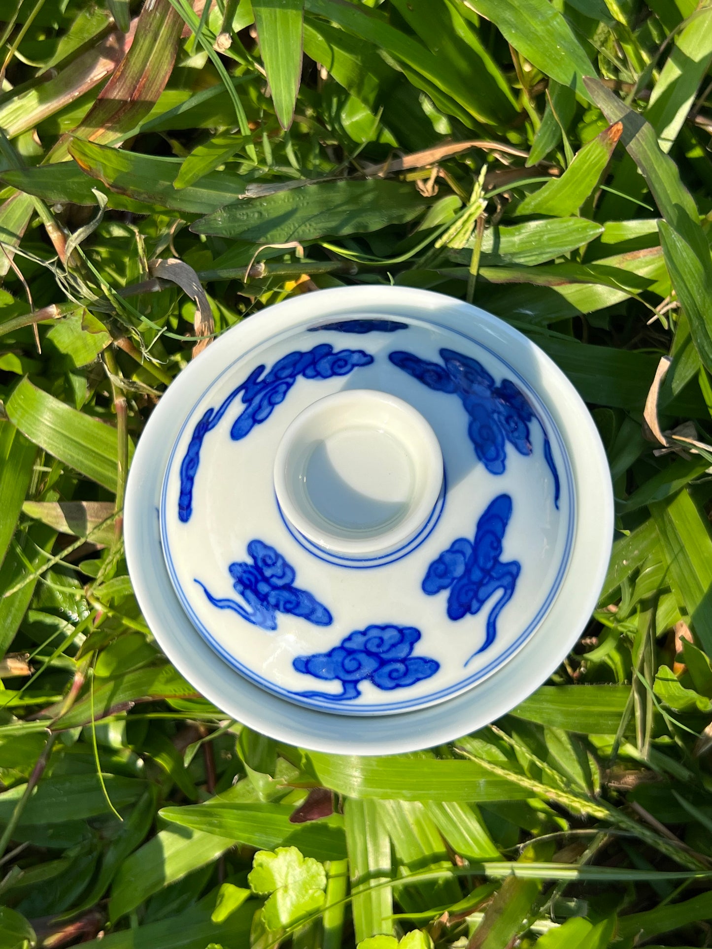 Hand Engraved Chinese Blue and White Porcelain Dragon Gaiwan Jingdezhen Master Ceramic Artwork