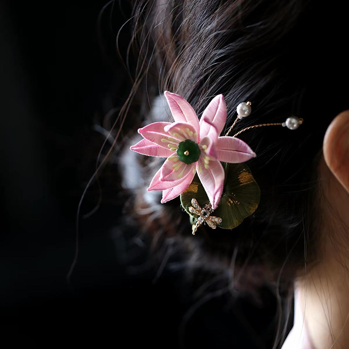 Handcrafted Chinese Classic Lotus Flower Brooch Elegant Pink Hair Clip