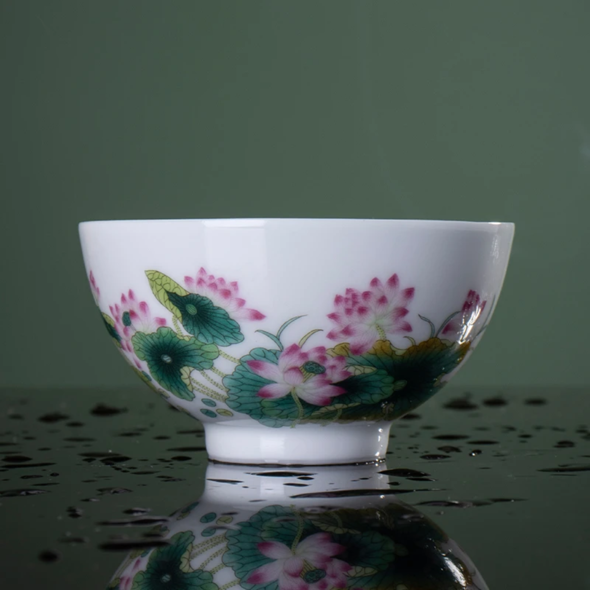 this is Chinese Jingdezhen enamel lotus teacup. this is a ceramic teacup