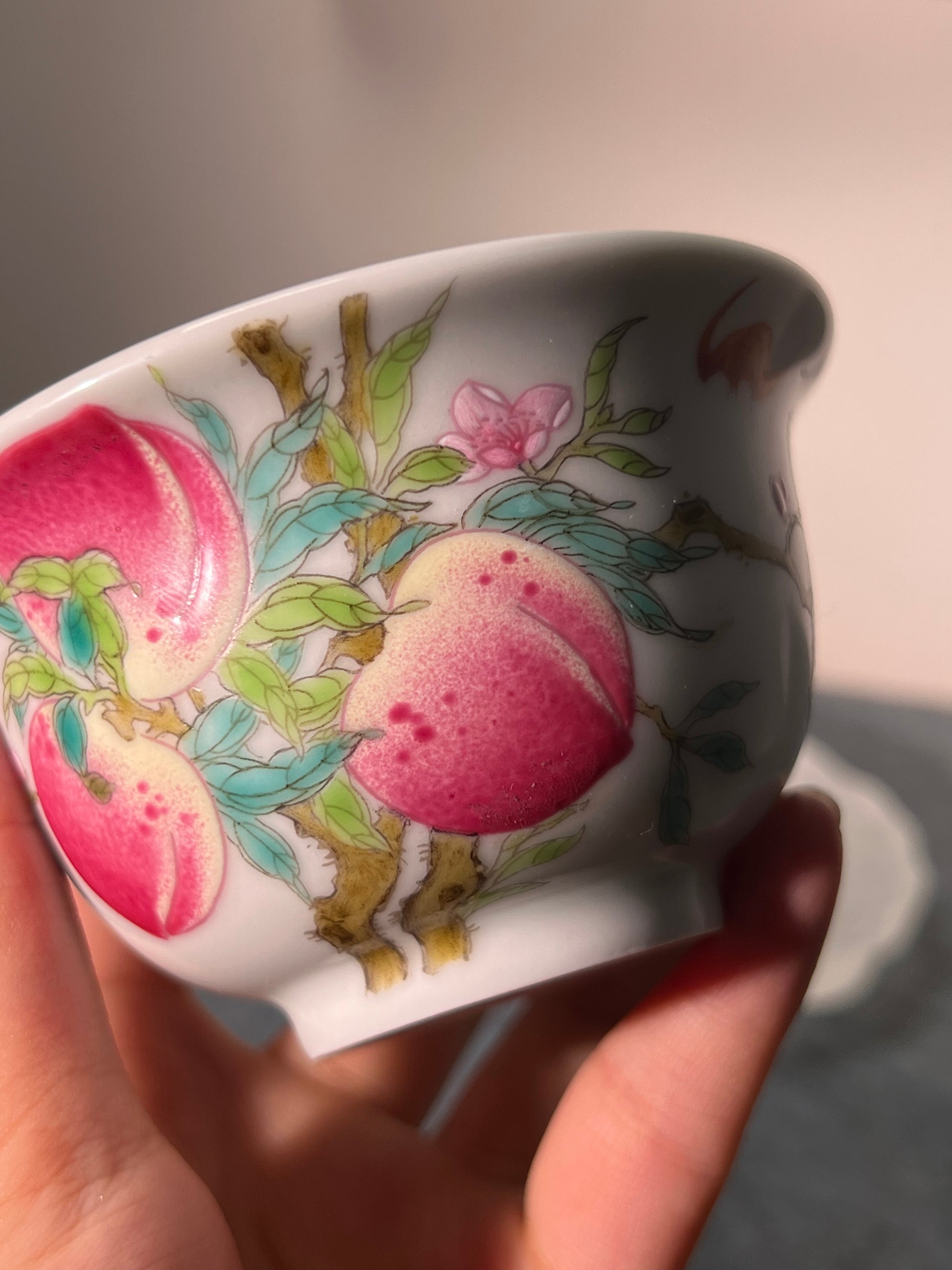 This is a Chinese Jingdezhen ceramic teacup