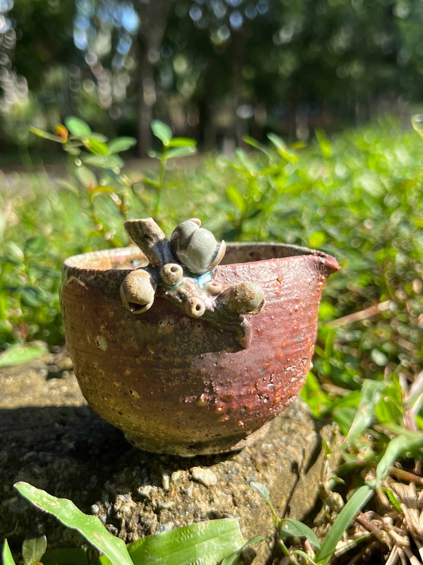 This is a woodfired pottery flower faircup gongdaobei