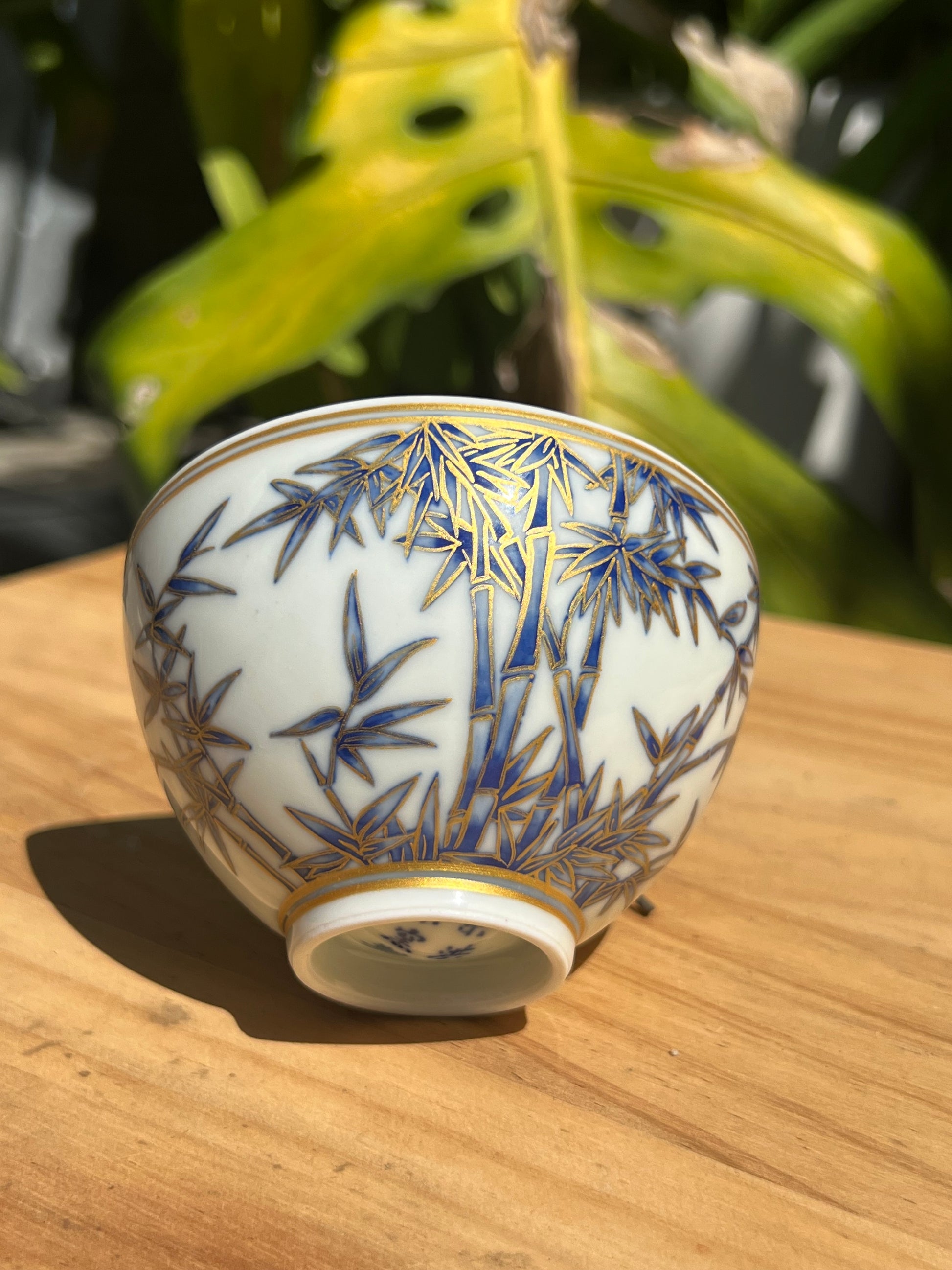 This is a Chinese Jingdezhen blue and white porcelain bamboo teacup