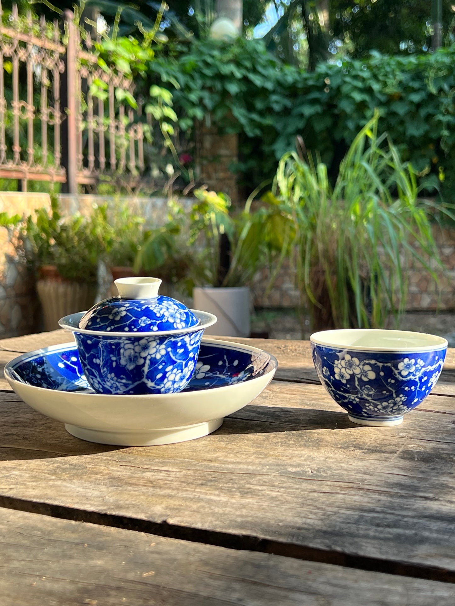 Hand Painted Chinese Blue and White Porcelain Tea Tray Ice Plum Flower Pattern Jingdezhen Master Ceramic Artwork