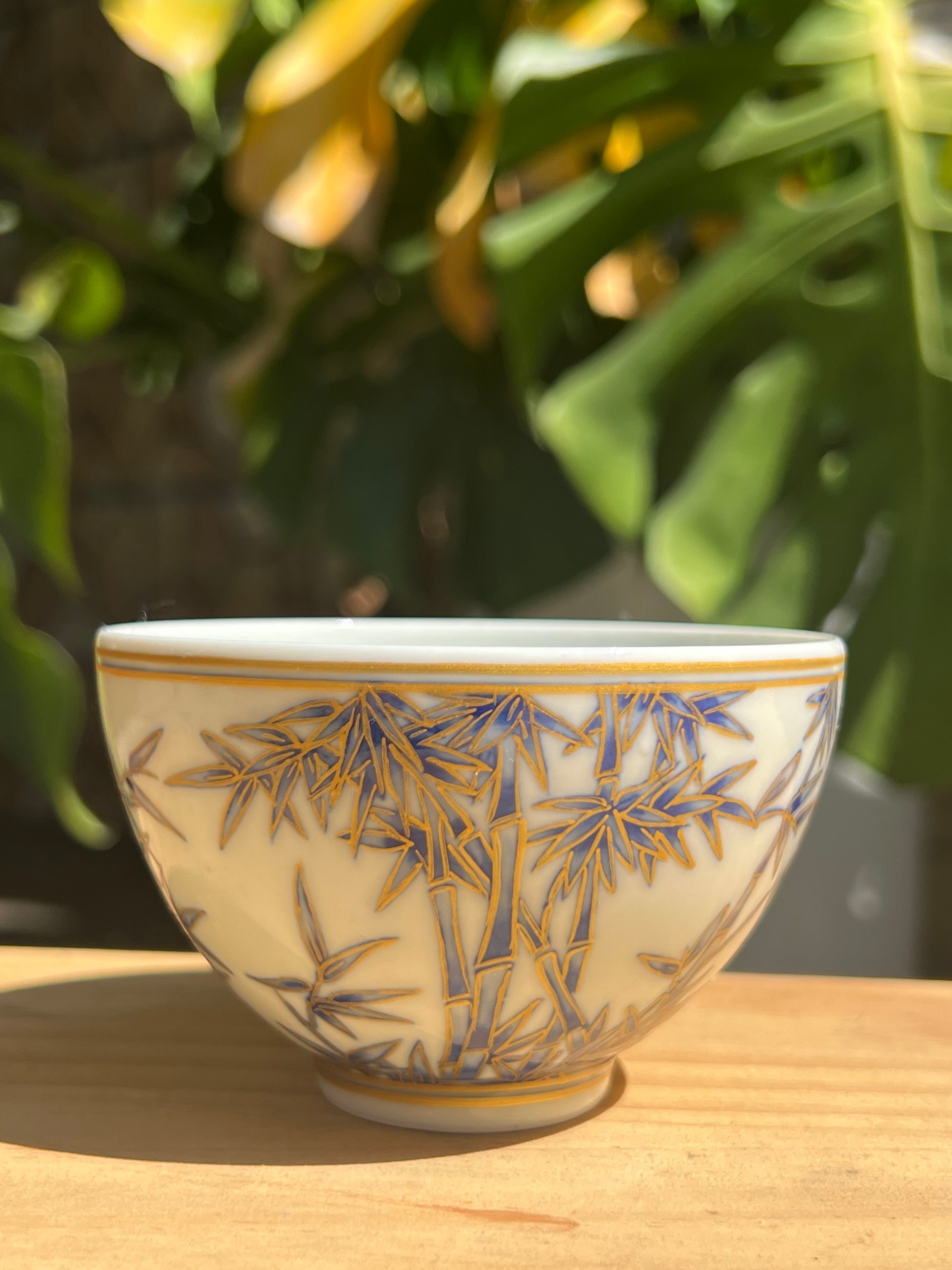 This is a Chinese Jingdezhen blue and white porcelain bamboo teacup