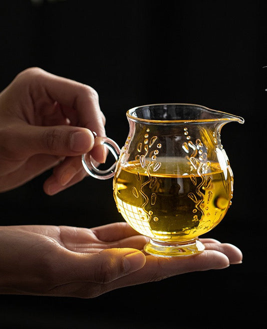 Original Handmade High Quality Flower Shape Glass Fair Cup Gongdaobei