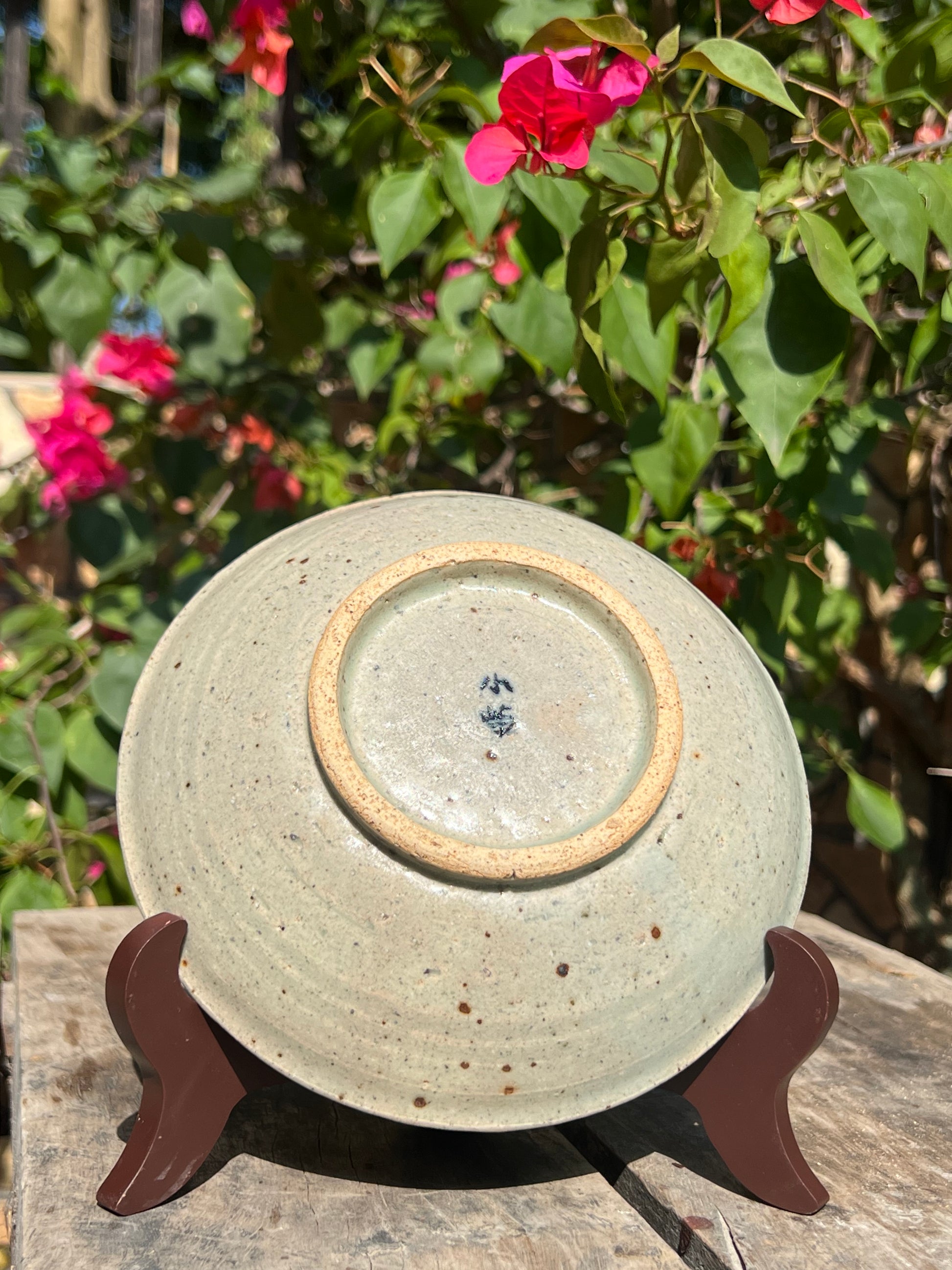 This is a Chinese Jingdezhen blue and white pottery dragon teapot gaiwan