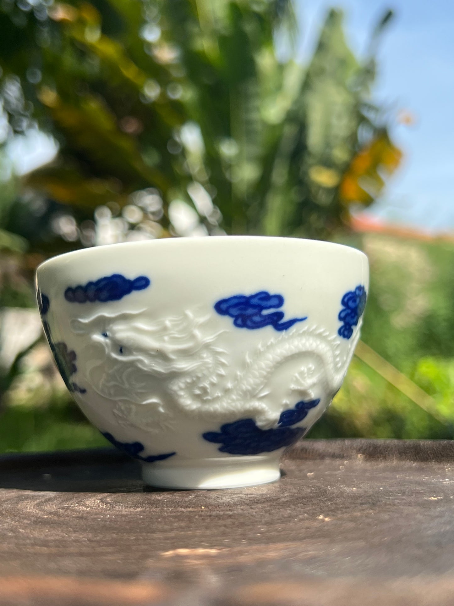 Hand Engraved Chinese Blue and White Porcelain Dragon Jingdezhen Teacup Master Cup Ceramic Artwork