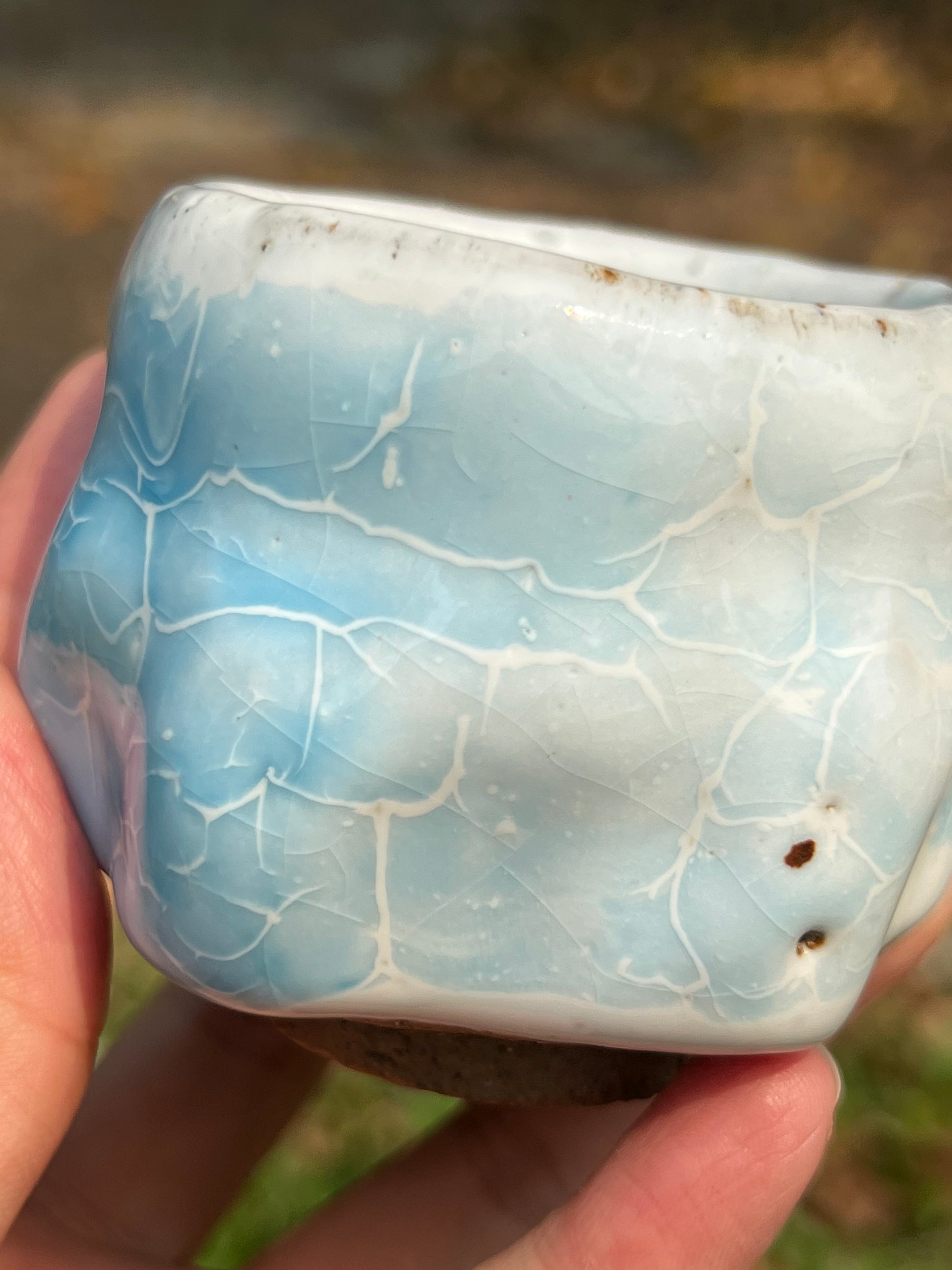 This is a shino ware teacup.this is a shinoyaki teacup