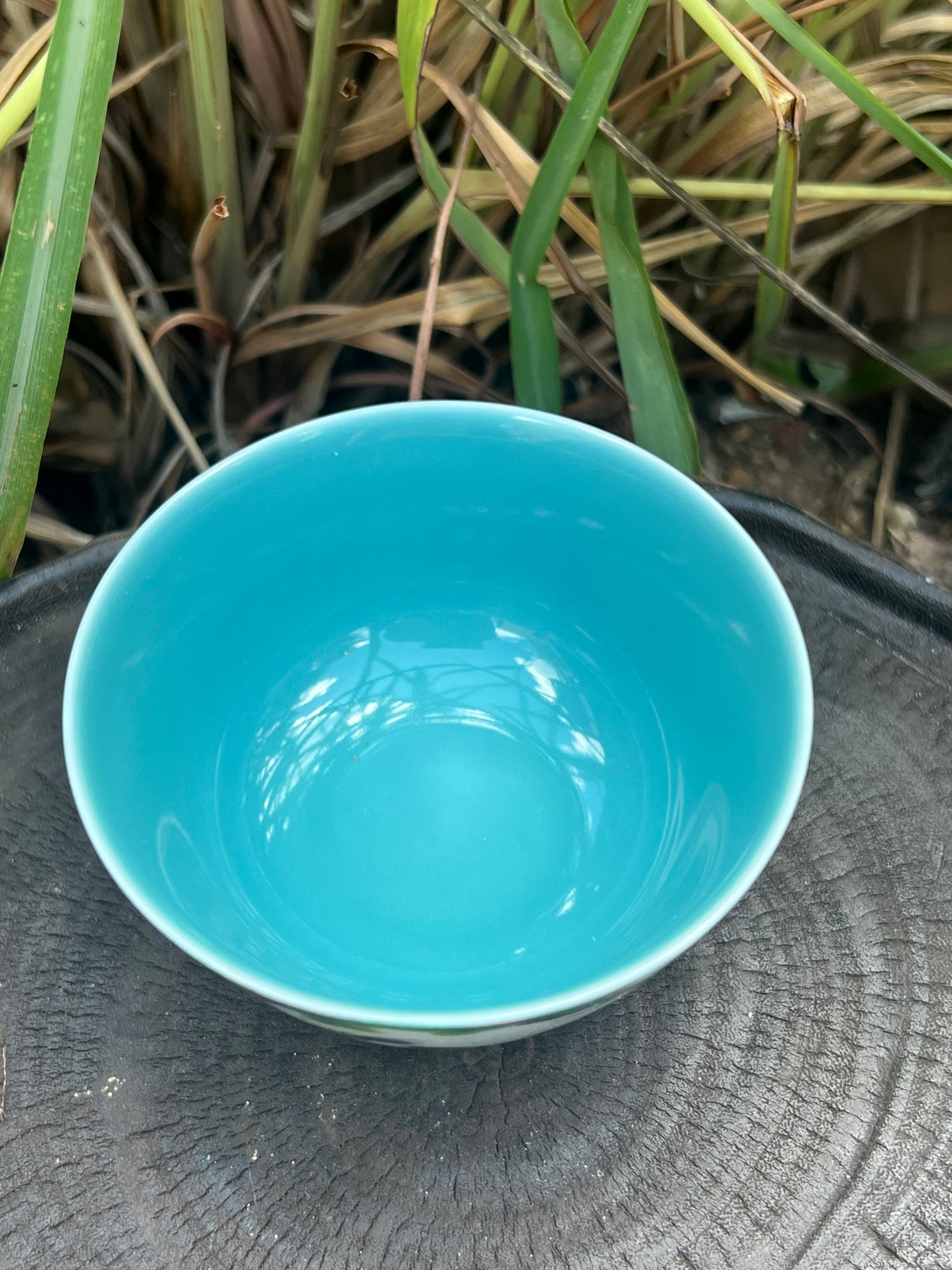 This is a Chinese Jingdezhen enamel  teacup