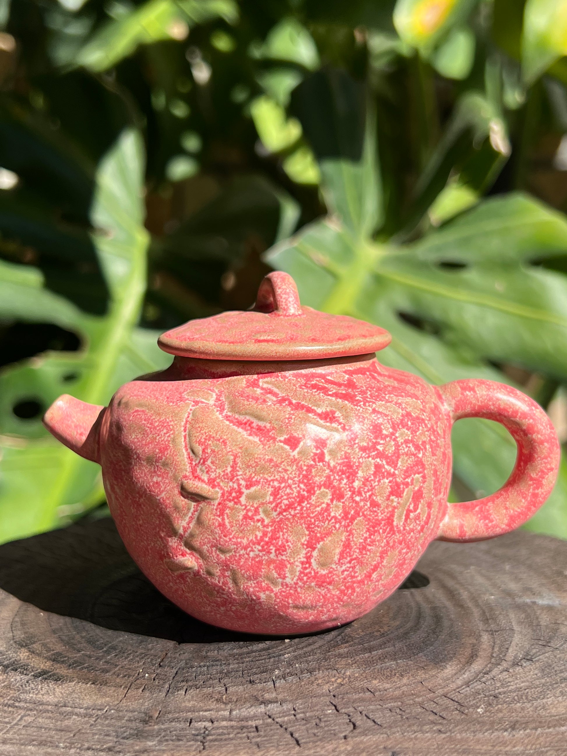 this is a ceramic teapot