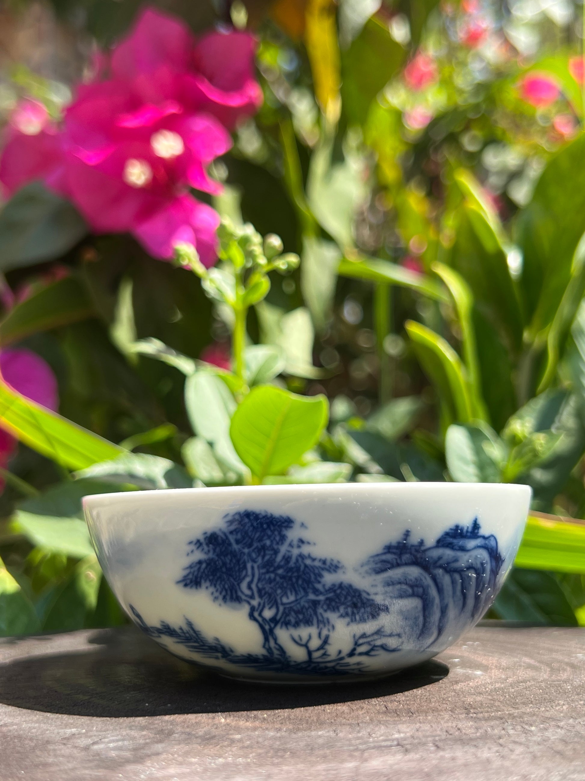 This is a Chinese Jingdezhen blue and white porcelain landscape teacup