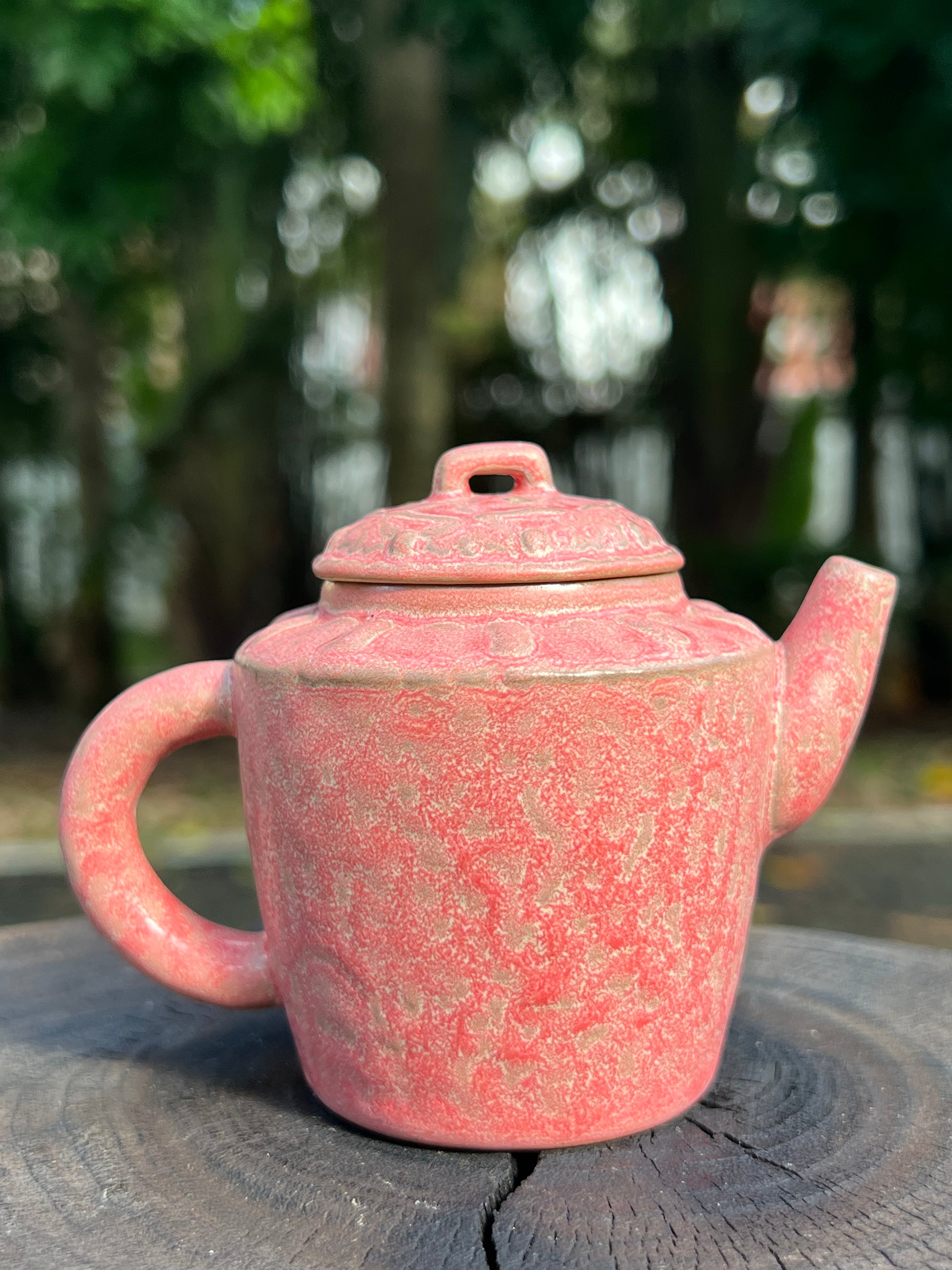 this is a ceramic teapot