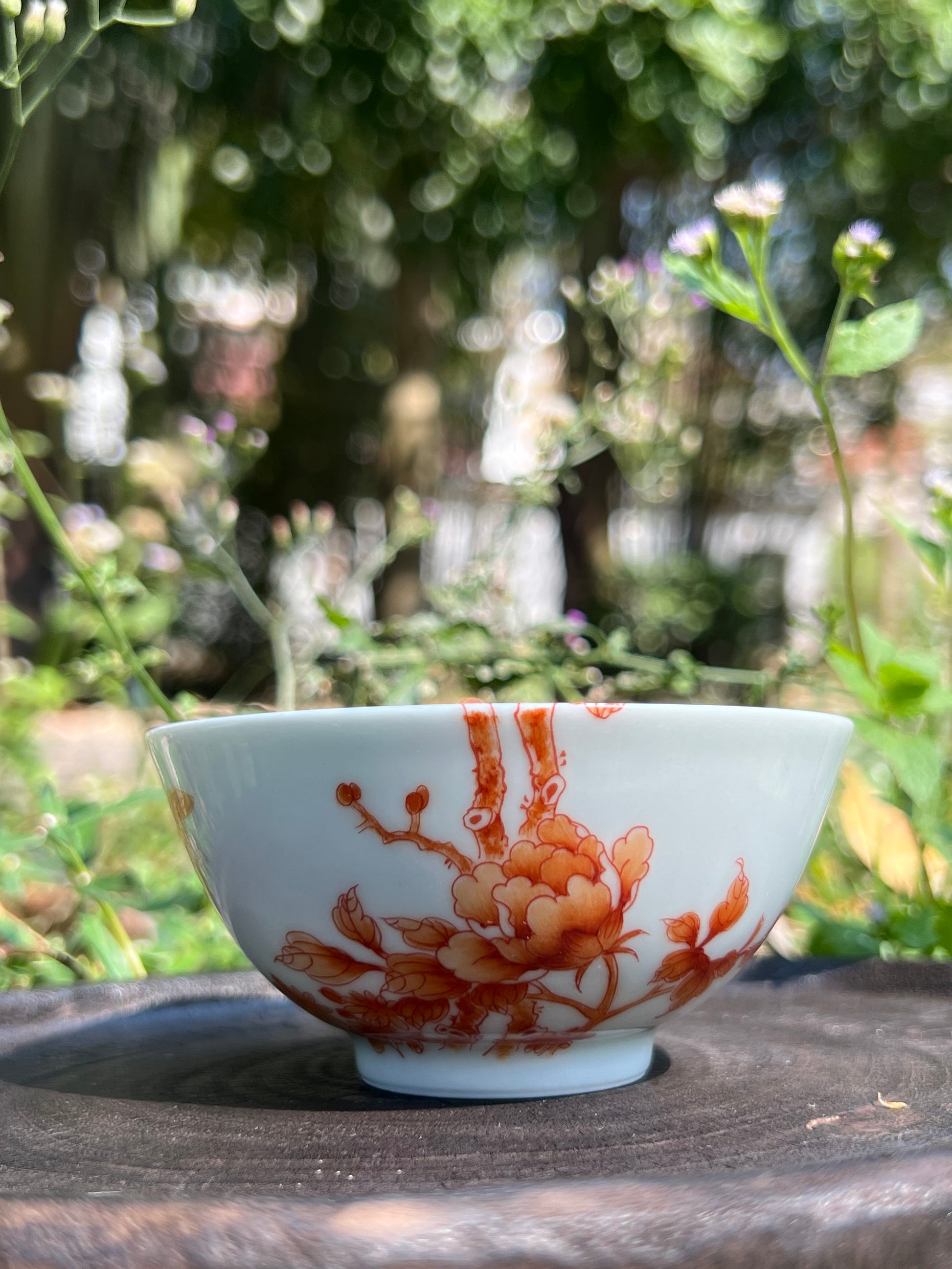 this is a Chinese Jingdezhen alum red peony flower teacup