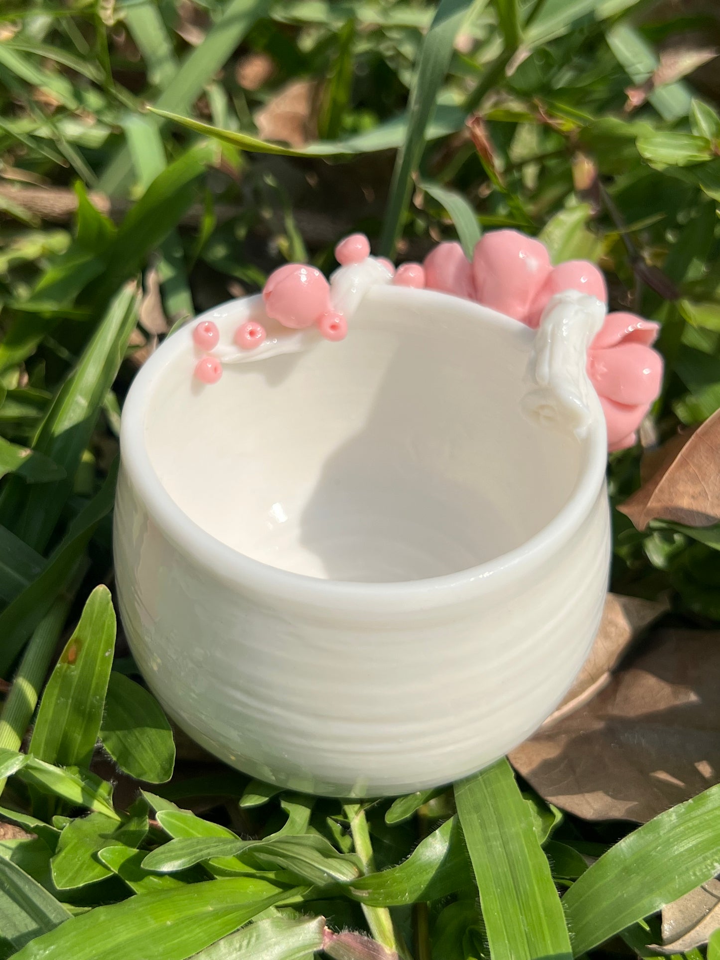 This is a woodfired pottery teapot.this is a Chinese suet white jade mud teapot