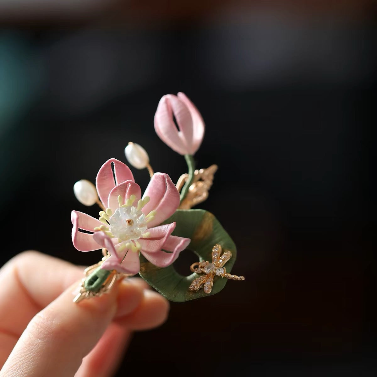 Handcrafted Chinese Classic Lotus Flower Brooch Elegant Pink Hair Clip