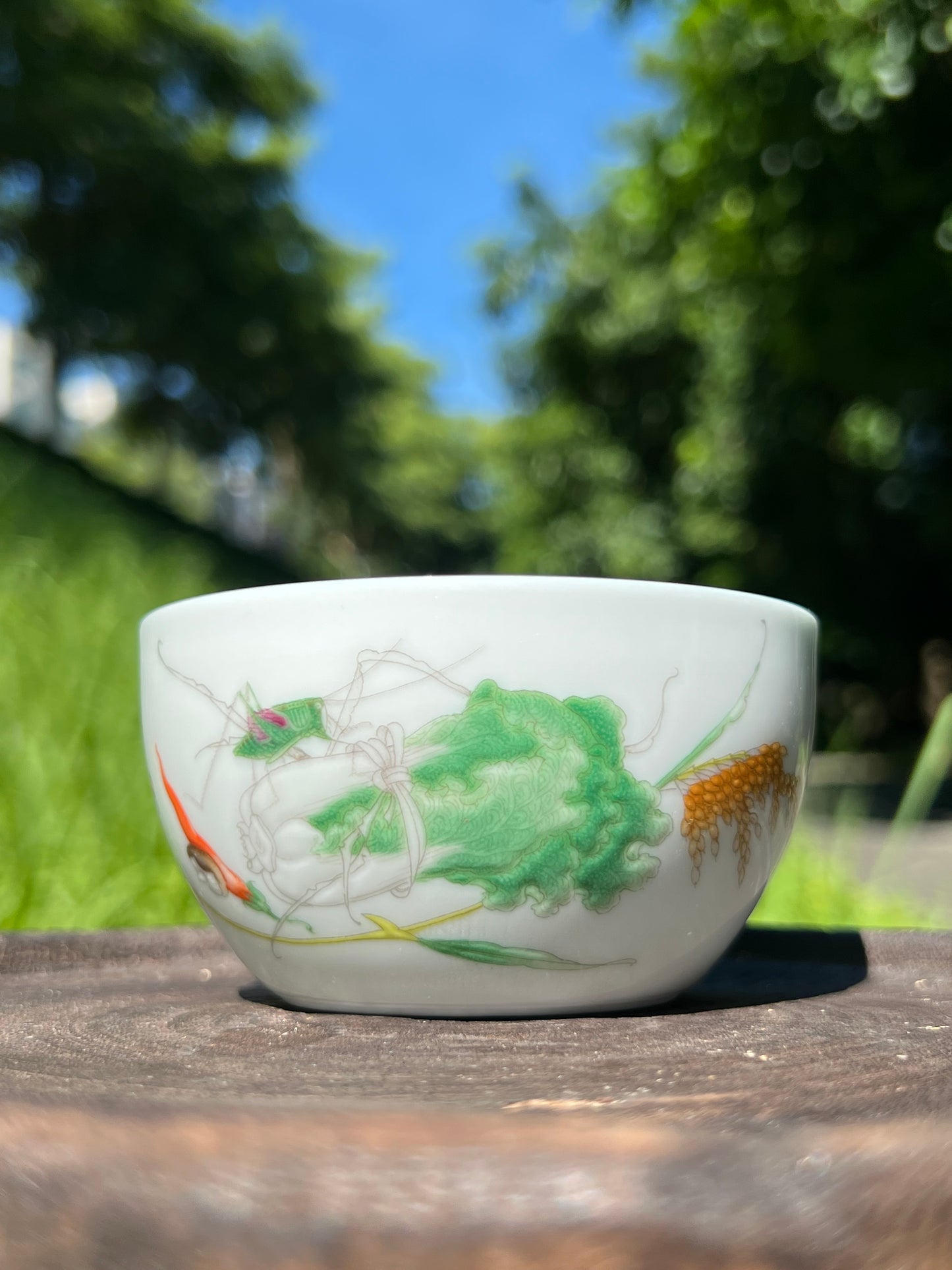 this is Chinese enamel teacup. this is a ceramic teacup