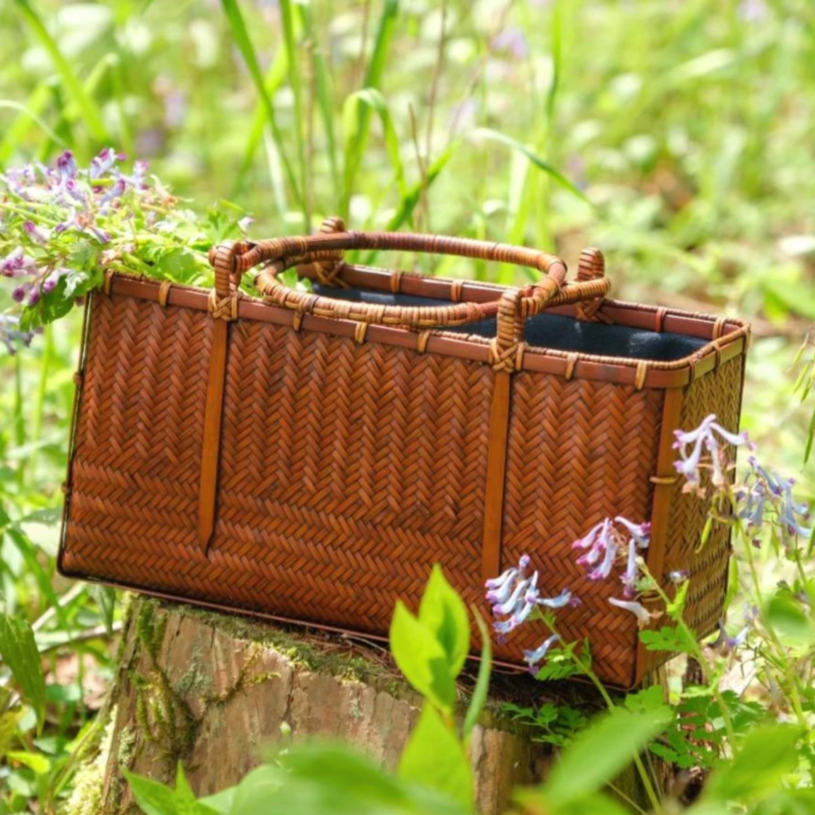 This is a bamboo weaving basket