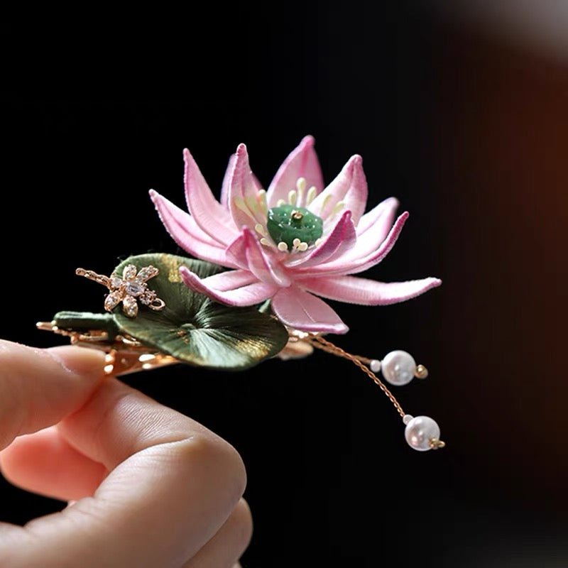 Handcrafted Chinese Classic Lotus Flower Brooch Elegant Pink Hair Clip