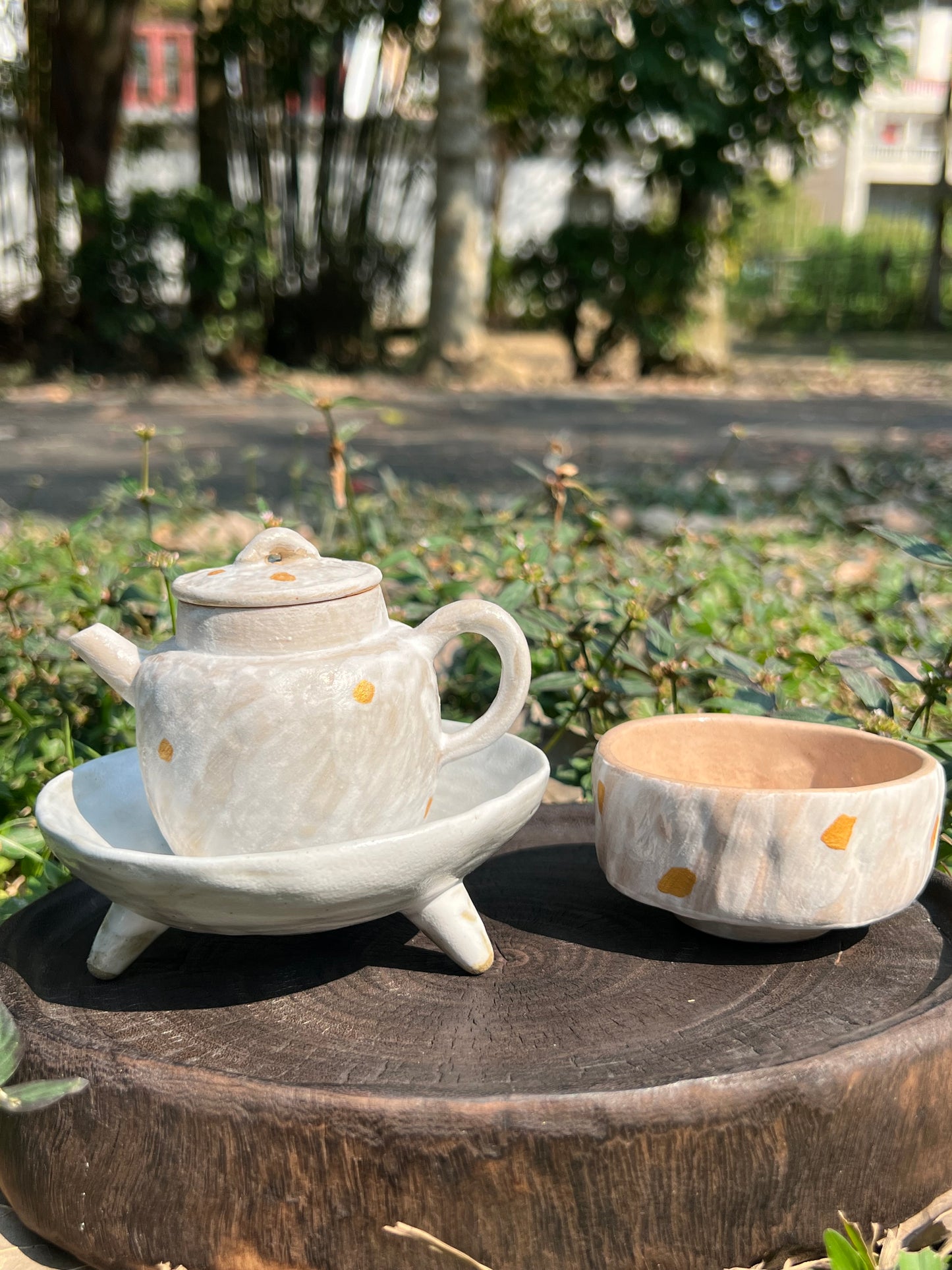 White New Chinese Style Simple Teapot Household Ceramics With Spherical Hole Filter Teapot Kungfu Teaware