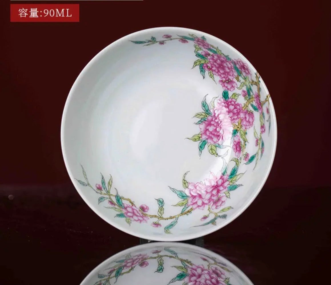 This is a Chinese Jingdezhen enamel flower teacup