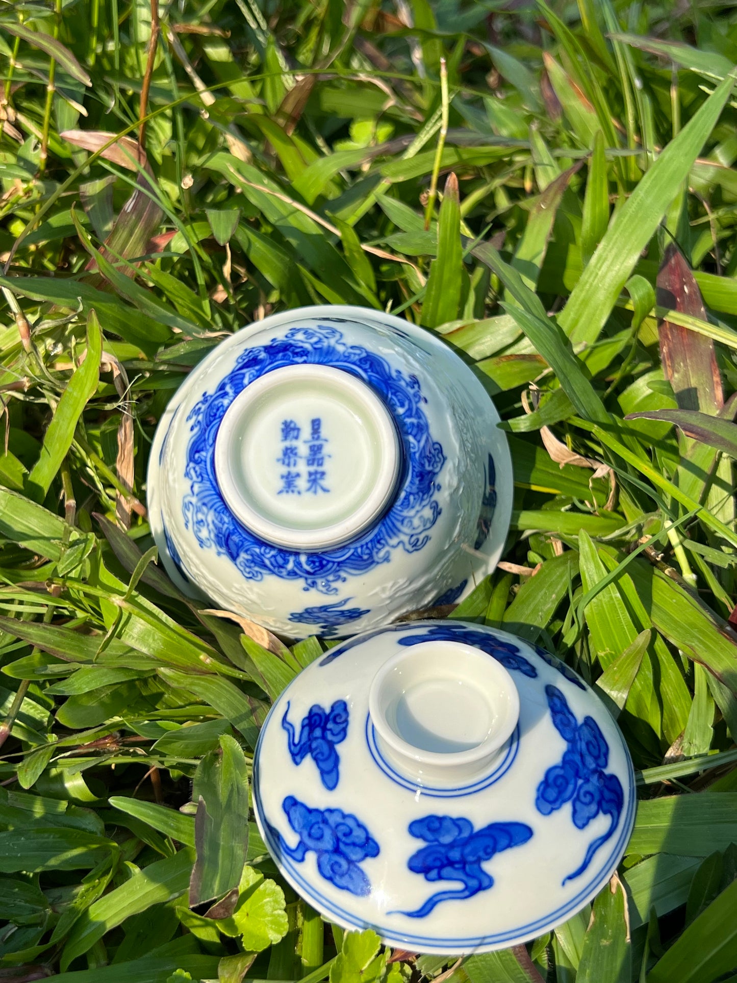 Hand Engraved Chinese Blue and White Porcelain Dragon Gaiwan Jingdezhen Master Ceramic Artwork