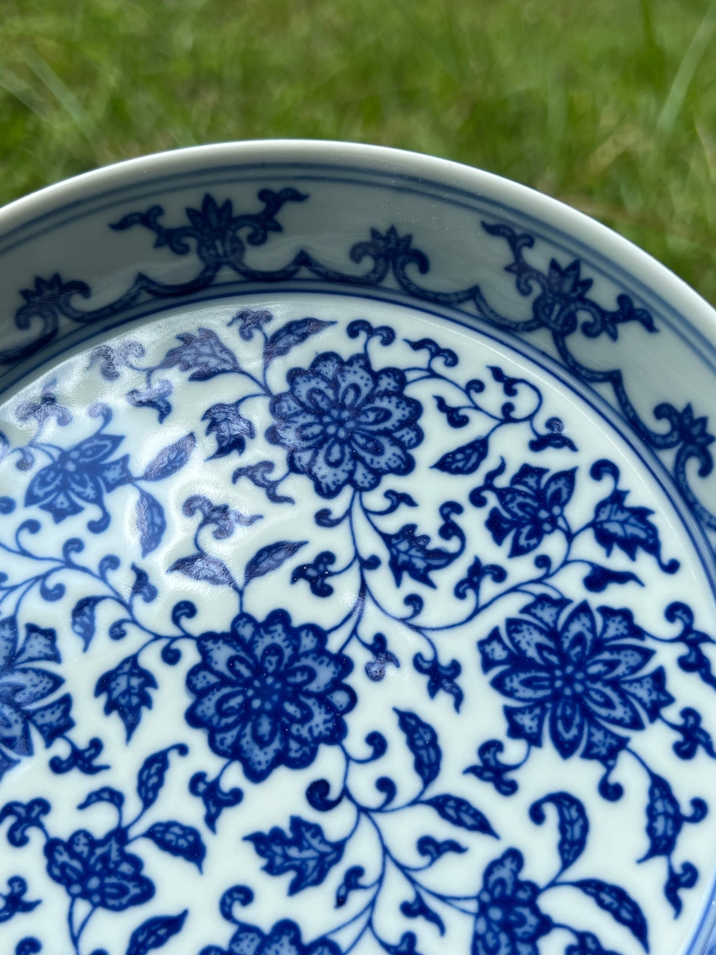 Handcrafted Chinese Hand Painted Chinese Twist Lotus Pattern Blue and White Porcelain Tea Tray Jingdezhen Master Pottery Artwork