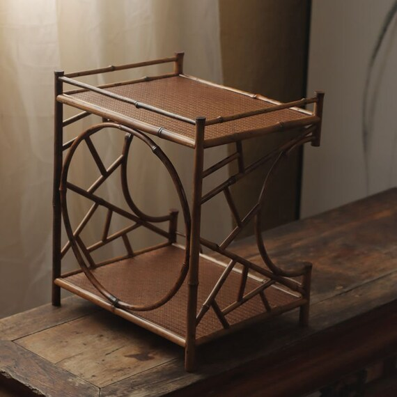 This is a meilu bamboo shelf bamboo rack.this is a bamboo teaware storage shelf