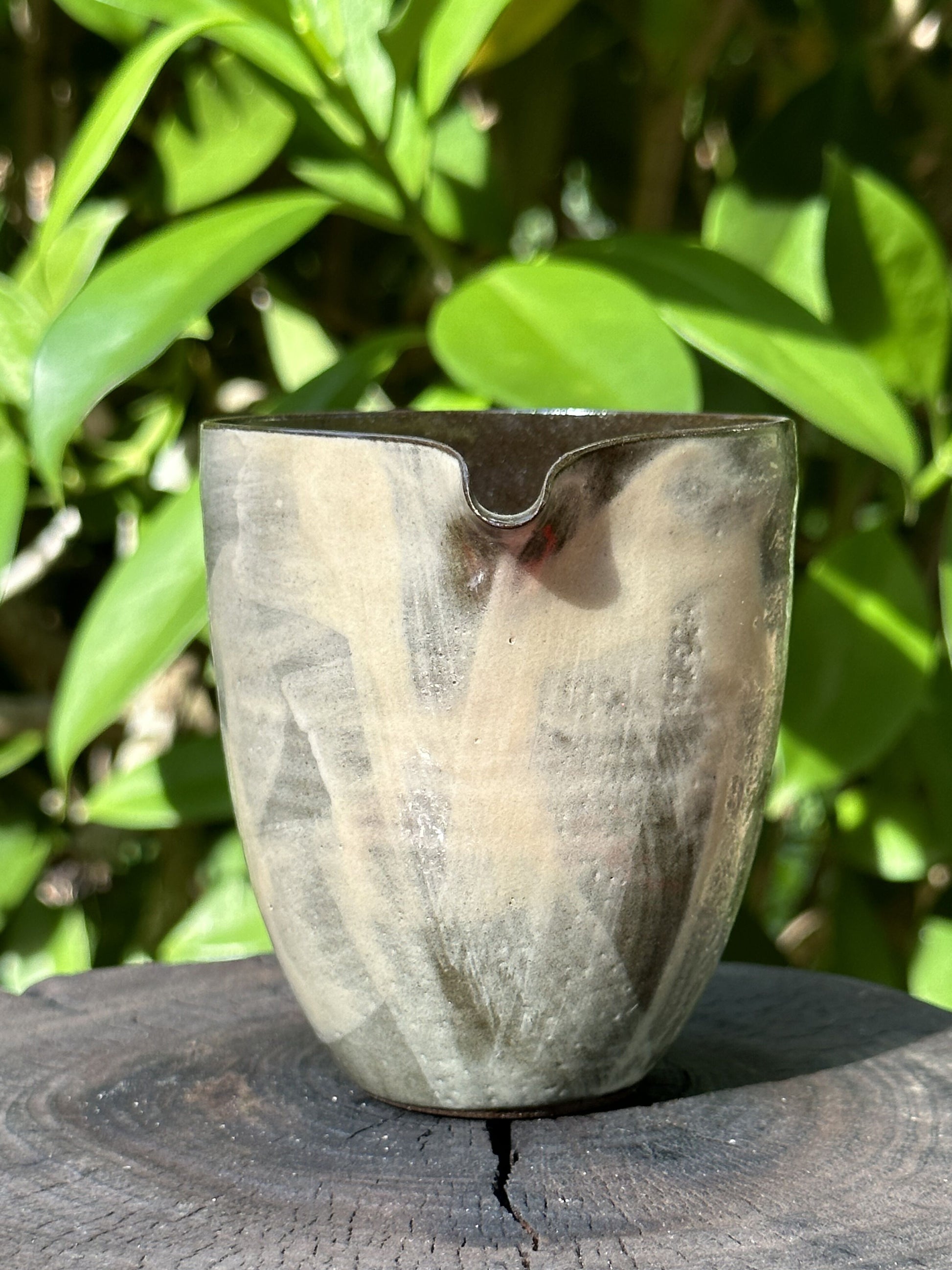 this is a pottery faircup gongdaobei