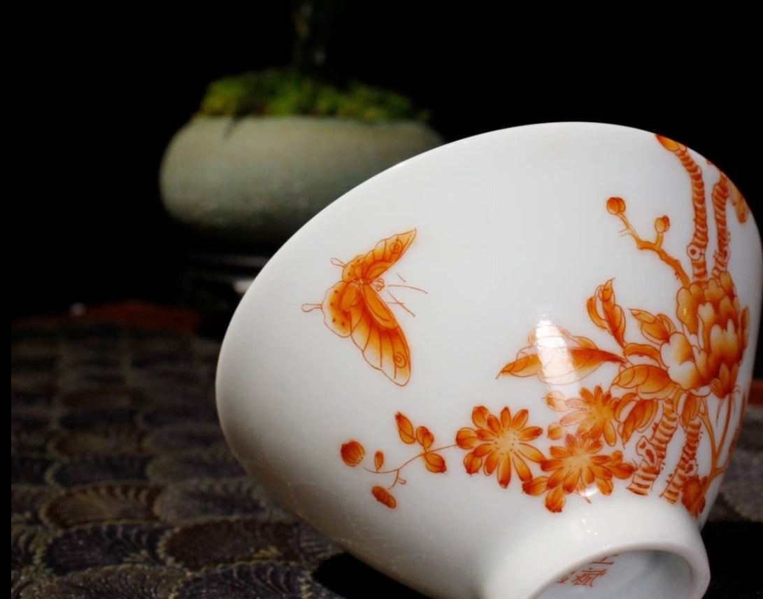 this is a Chinese Jingdezhen alum red peony flower teacup.this is a ceramic teacup