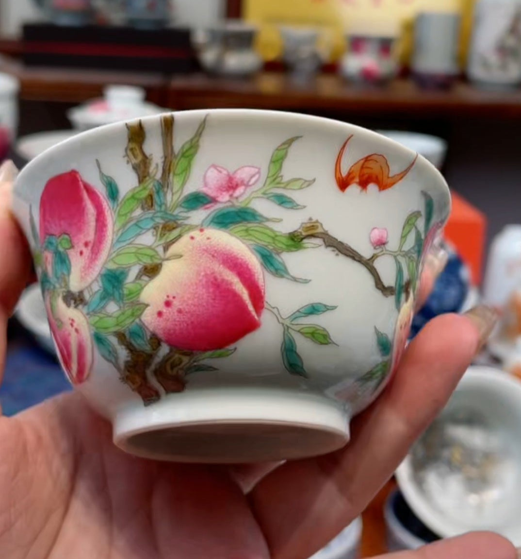 This is a Chinese Jingdezhen ceramic teacup