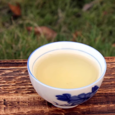 This is Chinese oolong phoenix dancong xuepian dancong tea