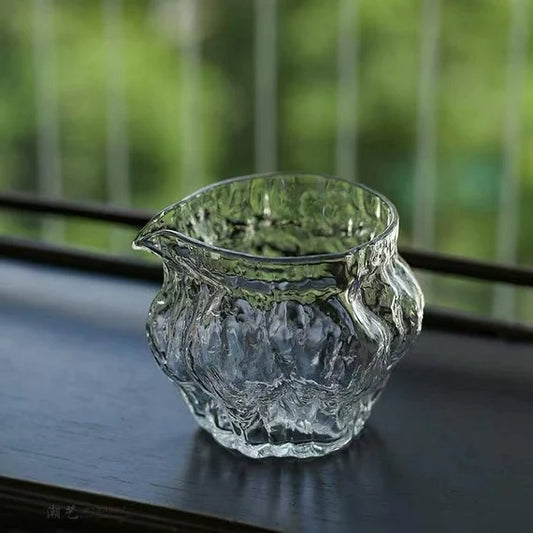 This is a glass faircup gongdaobei