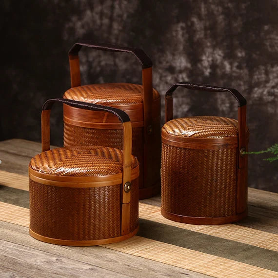 This is a bamboo weaving basket