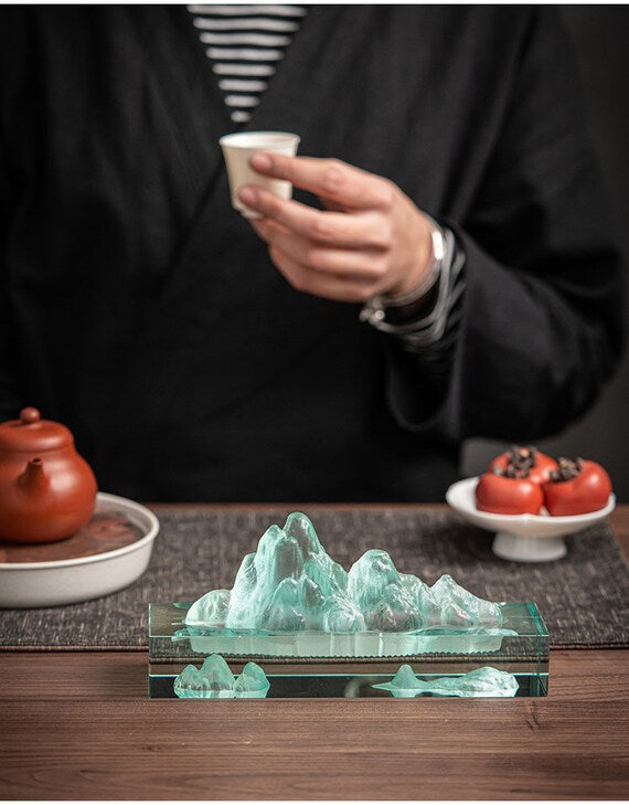 This is a colored glass liuli incense holder