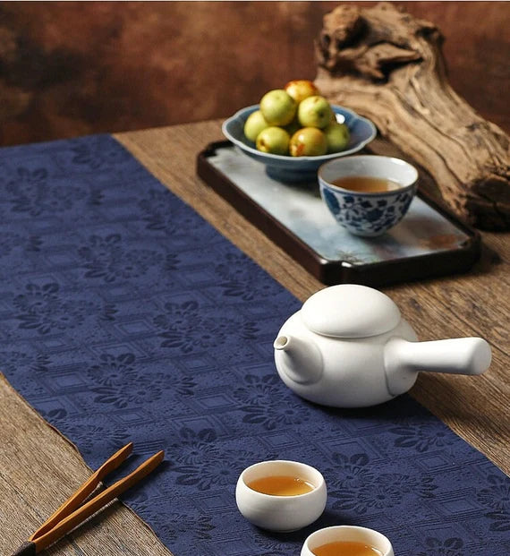 This is a waterproof tea mat table cloth