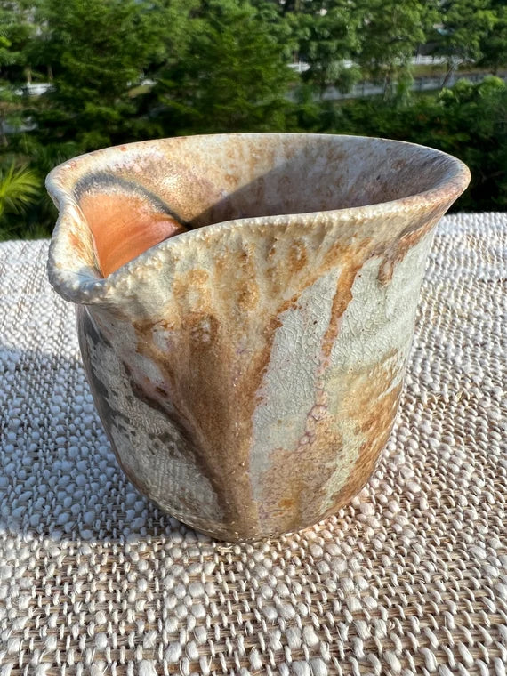 This is a woodfired faircup gongdaobei