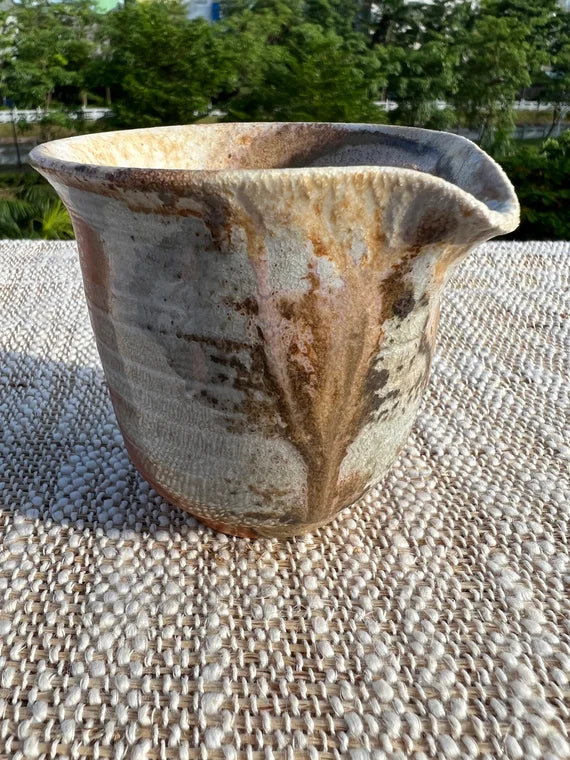 This is a woodfired faircup gongdaobei