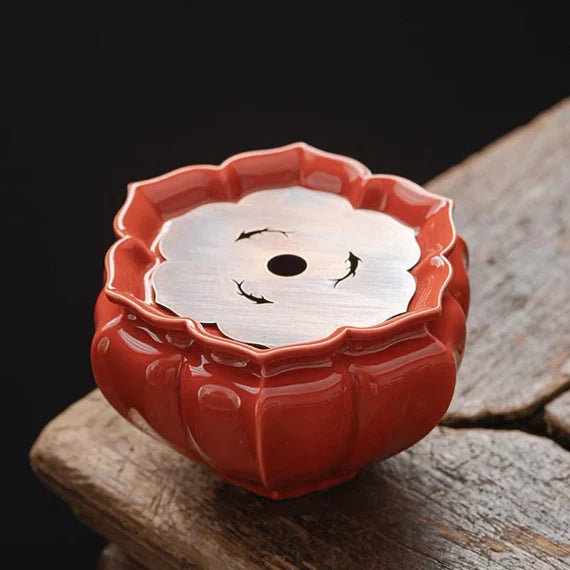 this is a ceramic tea basin jianshui