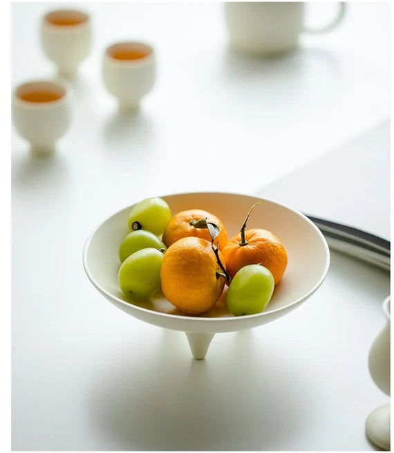 Cream fruit plate simple round foot refreshment tea tray tea boat plate living room decorative ceramic snack plate storage plate