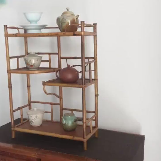 This is a meilu bamboo shelf bamboo rack.this is a bamboo teaware storage shelf