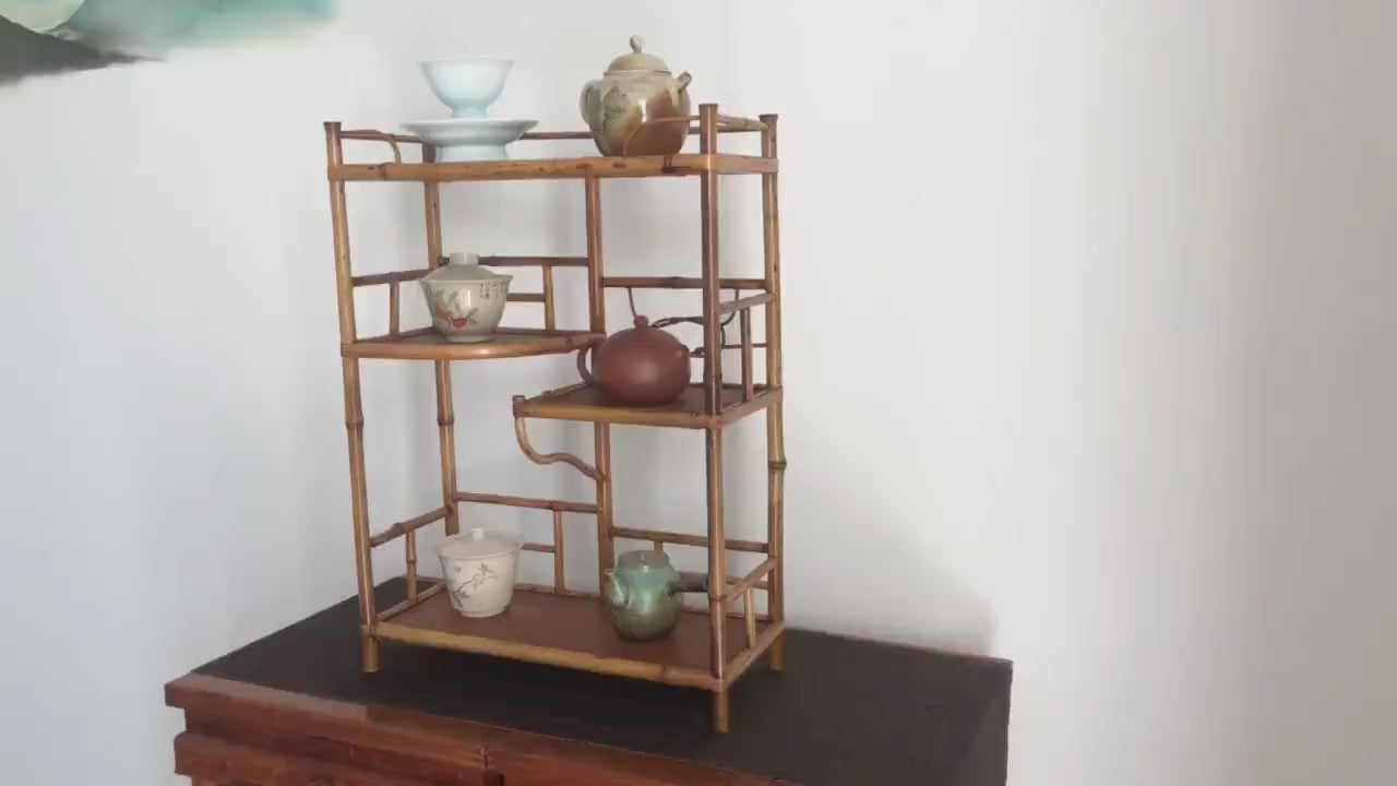 This is a meilu bamboo shelf bamboo rack.this is a bamboo teaware storage shelf